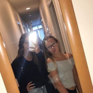 Meet your Posher, Ashley